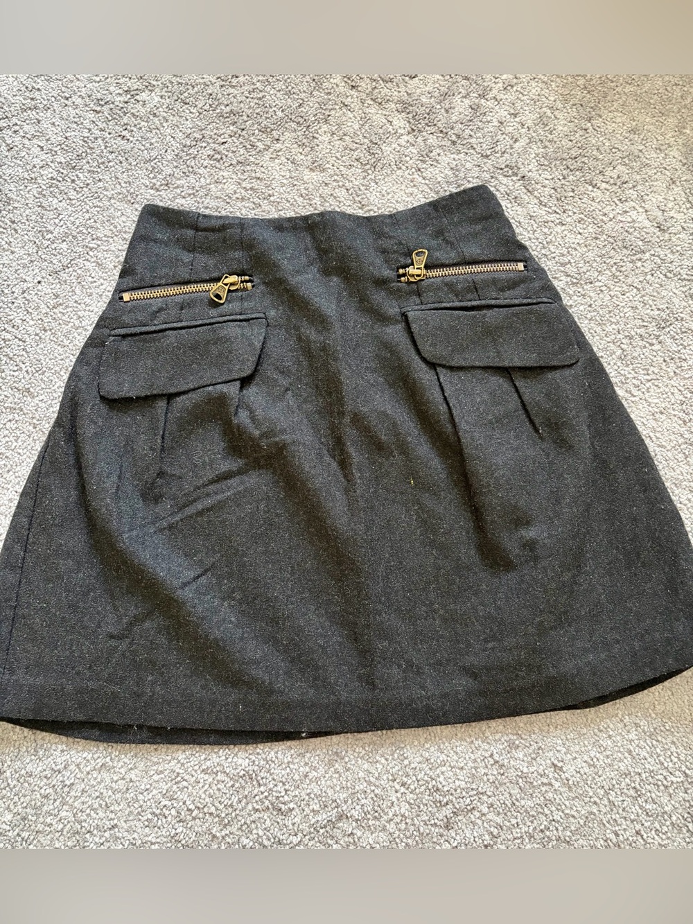 Nenette Lepore A-Line Skirt with Zip Pocket Detail. Dark gray. Size 2.